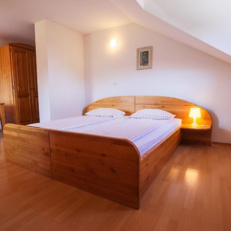 Domacija Malnarjevi Villa Villa Slavina Bagian luar foto