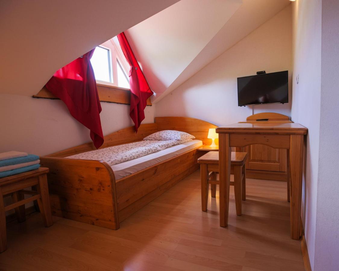 Domacija Malnarjevi Villa Villa Slavina Bagian luar foto