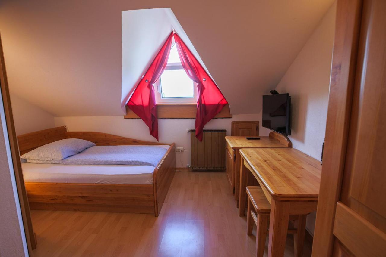 Domacija Malnarjevi Villa Villa Slavina Bagian luar foto