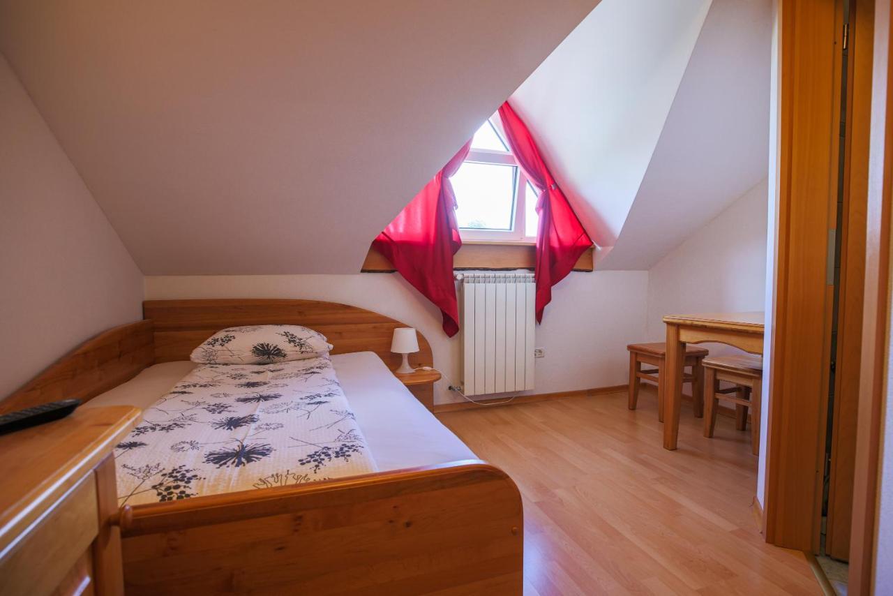 Domacija Malnarjevi Villa Villa Slavina Bagian luar foto